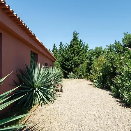 Garden Seaside By Cadenzalux Villa