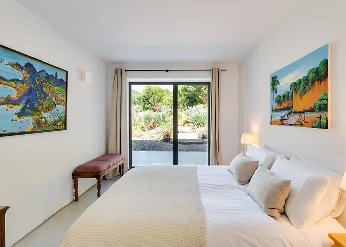 Garden Seaside By Cadenzalux Villa *