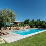 Villa Garden Seaside By Cadenzalux