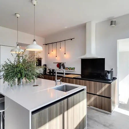 Garden Seaside By Cadenzalux Cascais