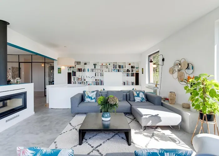 Garden Seaside By Cadenzalux ヴィラ