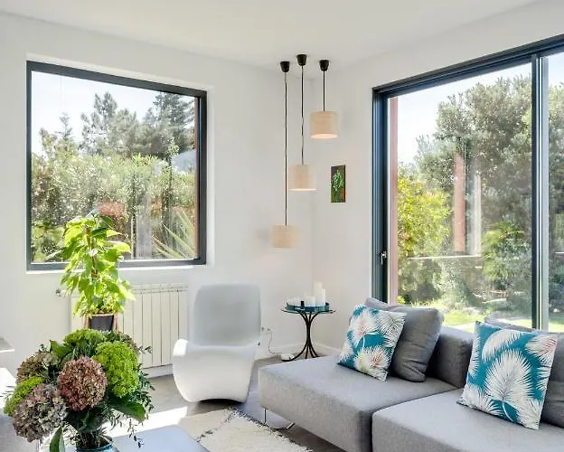 ヴィラ Garden Seaside By Cadenzalux カスカイス