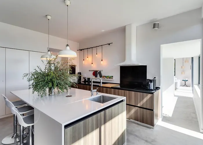 Garden Seaside By Cadenzalux カスカイス