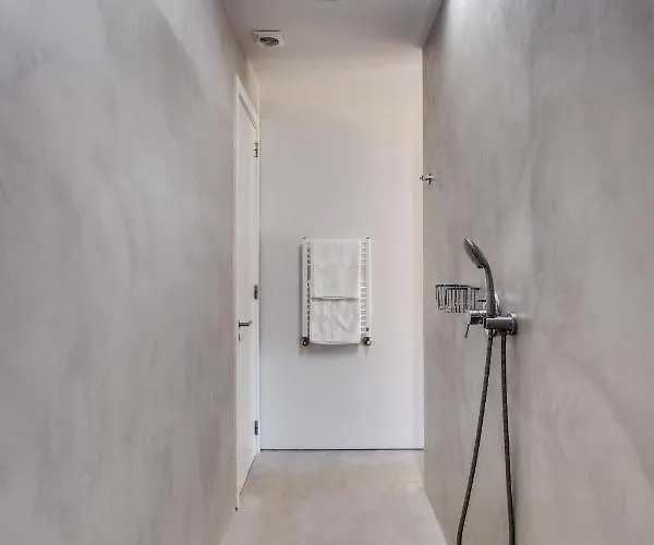 ヴィラ Garden Seaside By Cadenzalux