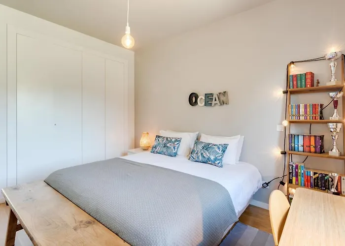 ヴィラ Garden Seaside By Cadenzalux