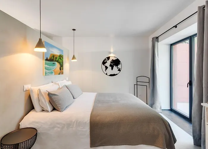 ヴィラ Garden Seaside By Cadenzalux