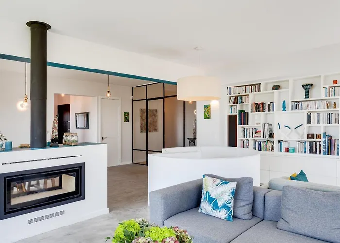 ヴィラ Garden Seaside By Cadenzalux