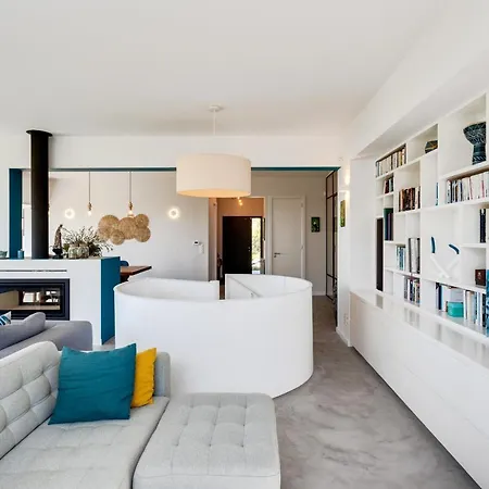 Willa Garden Seaside By Cadenzalux Віавіа