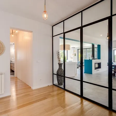 Garden Seaside By Cadenzalux