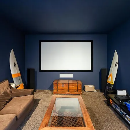 Willa Garden Seaside By Cadenzalux Віавіа